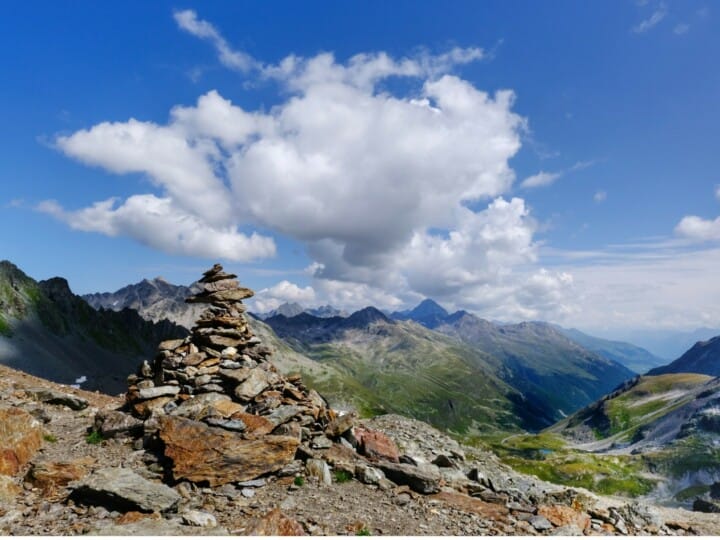 Flüela_Schwarzhorn_Sommer_Berge_Ausblick_2019_(C)MarcelGiger (1)