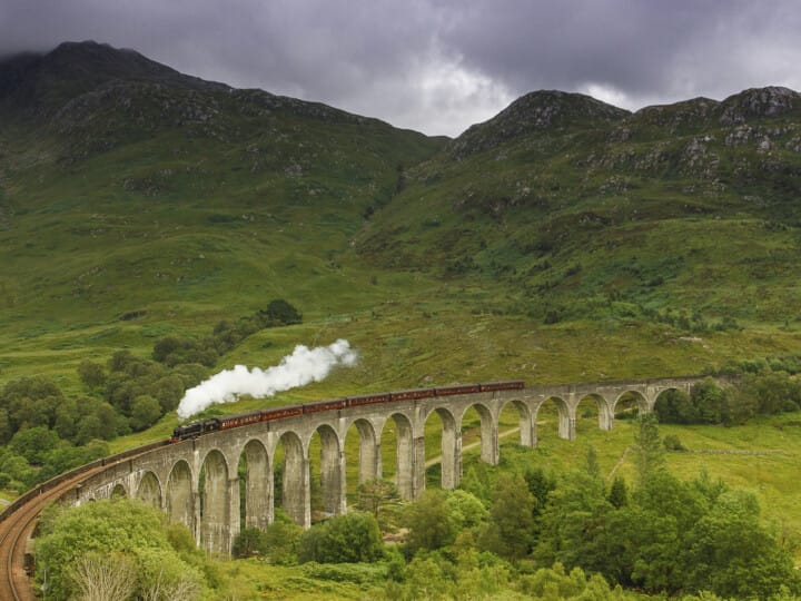 Glenfinnan Viaduct mit Jacobite Train 7751037