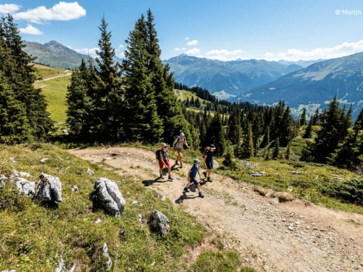 Wandern Familie Madrisa Sommer (C) Martin Bissig (4)